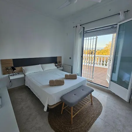 Olivos Villa